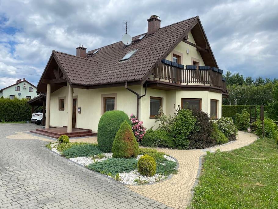 4 Bedroom Family House With Access To A Hot Tub Goczalkowice-Zdroj Luaran gambar