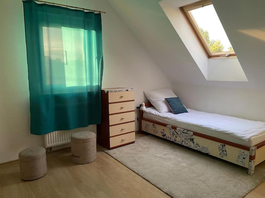 4 Bedroom Family House With Access To A Hot Tub Goczalkowice-Zdroj Luaran gambar