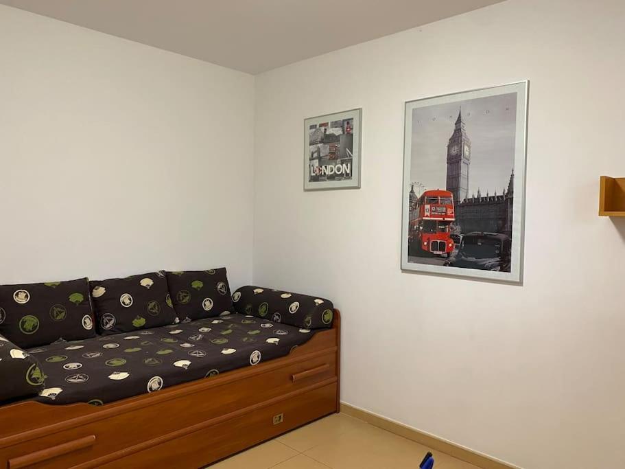 4 Bedroom Family House With Access To A Hot Tub Goczalkowice-Zdroj Luaran gambar
